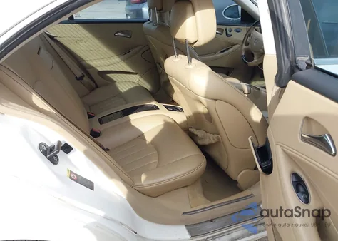 2008 Mercedes-Benz Cls 550 z USA, uszkodzony, nr VIN WDDDJ72X08A126209